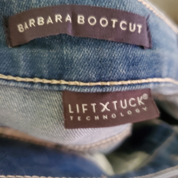 NYDJ BARBARA BOOTCUT LYFT TUCK WOMANS JEANS, SIZE 16 - Picture 8 of 8